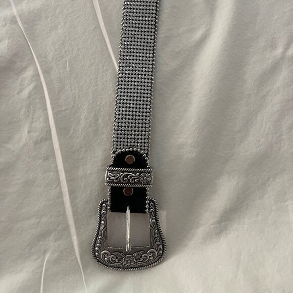 RHINESTONE BELT SILVER SIZE 32 - Picture 1 of 3